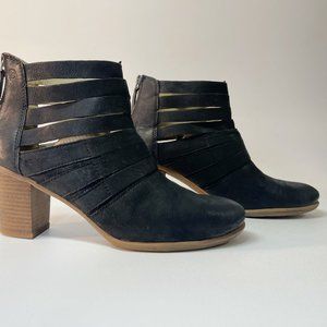 Josef Seibel "Bonnie" Leather Booties - US Size 8, 8.5 EU 39